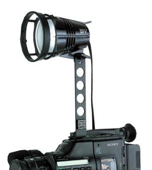 Smith Victor Q250-SG 250-watt quartz AC video light w/ 7" mounting arm (401138) - Lighting-Studio - Smith-Victor - Helix Camera 