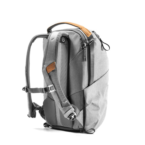 Peak Design Everyday Backpack 20L v2 - Ash - Helix Camera 